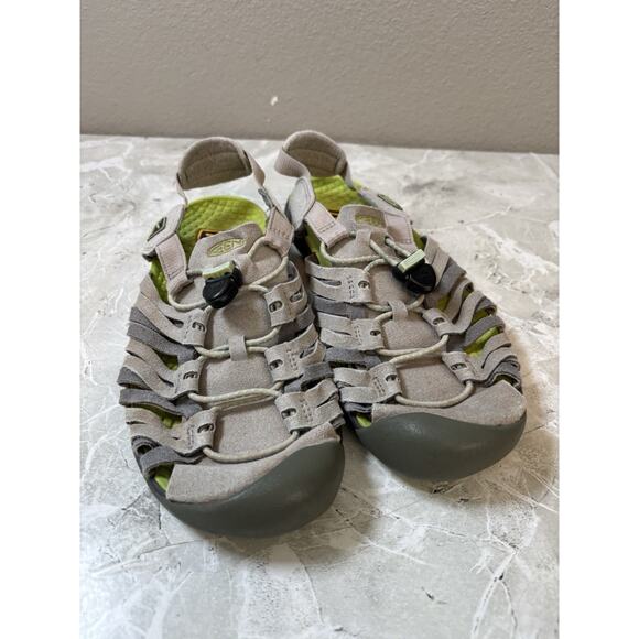Keen Cypress Sandals Womens 8 Tan Gray Closed Toe Arch Support EVA Footbed Sport - Picture 1 of 7